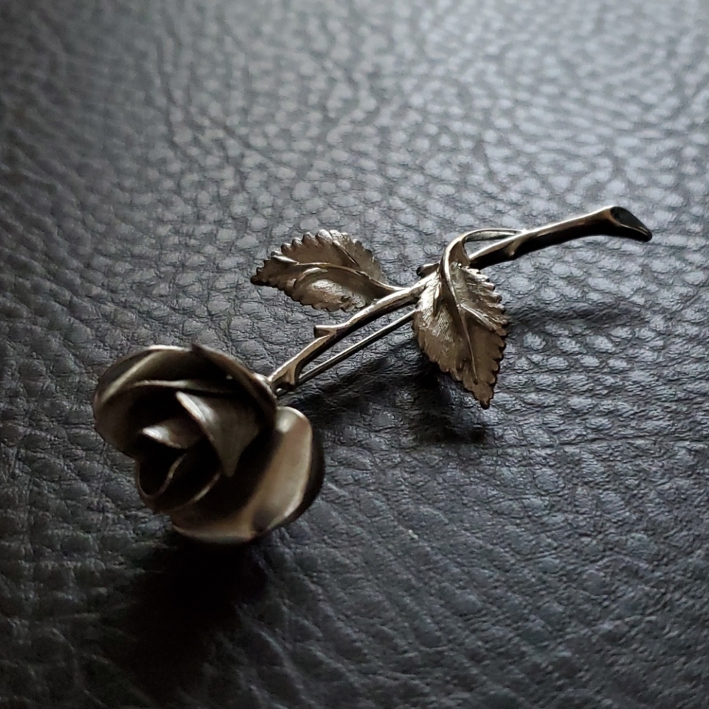 VTG Pastelli brooch
